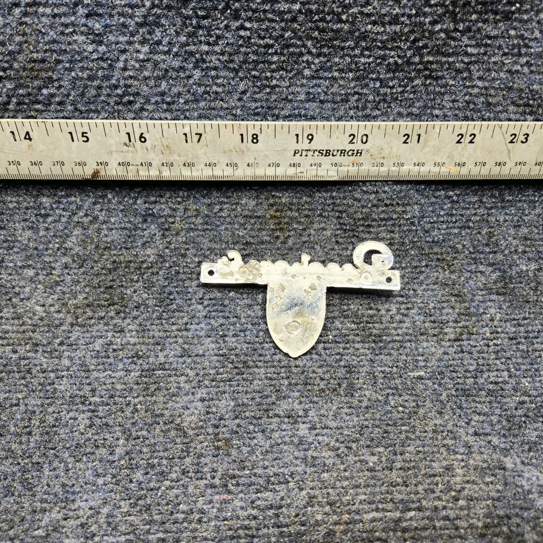 Used aircraft parts for sale, 130071 Beechcraft A23A Musketeer Custom III BEECHCRAFT EMBLEM