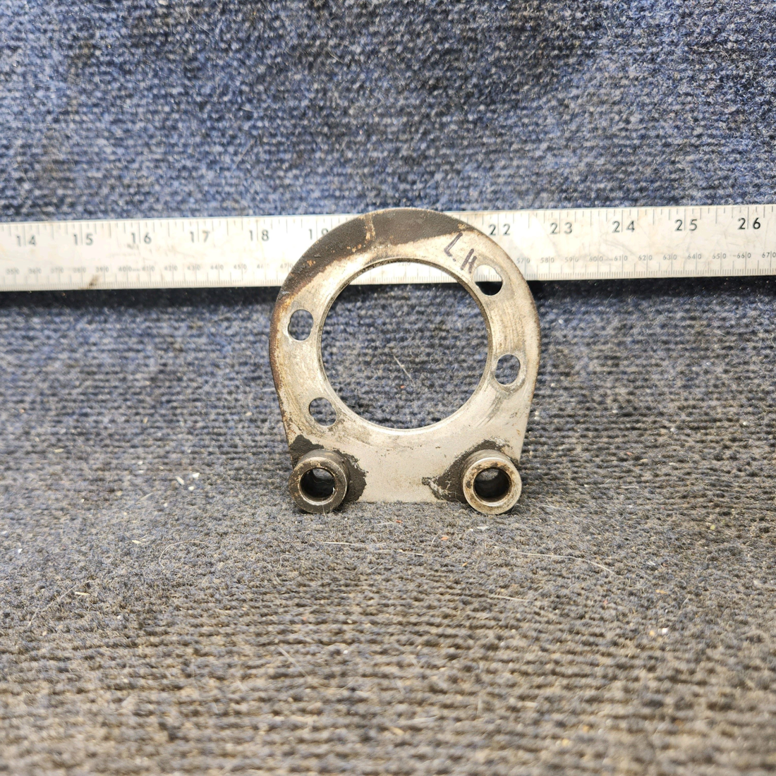 Used aircraft parts for sale, 075-06700 cessna 172N Torque Plate