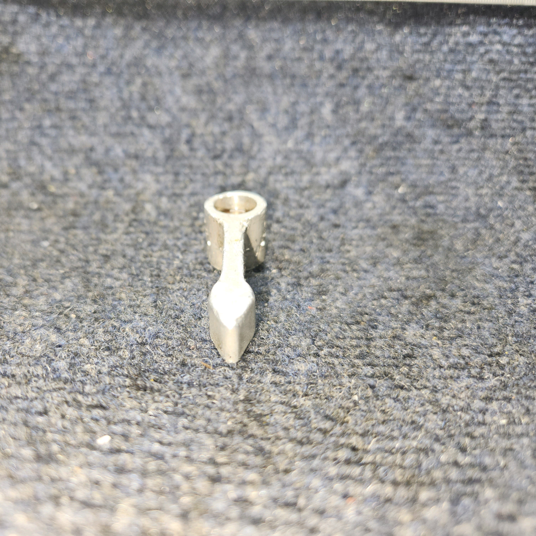 Used aircraft parts for sale, 22175-000 PIPER PA-24-250 Fuel Selector Valve Handle