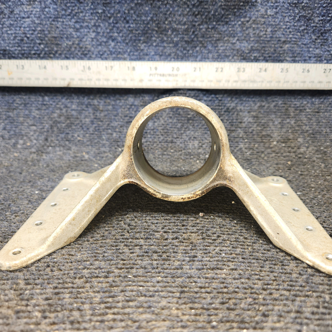 Used aircraft parts for sale, 0543013-1 Cessna 172F Upper Nose Gear Fitting
