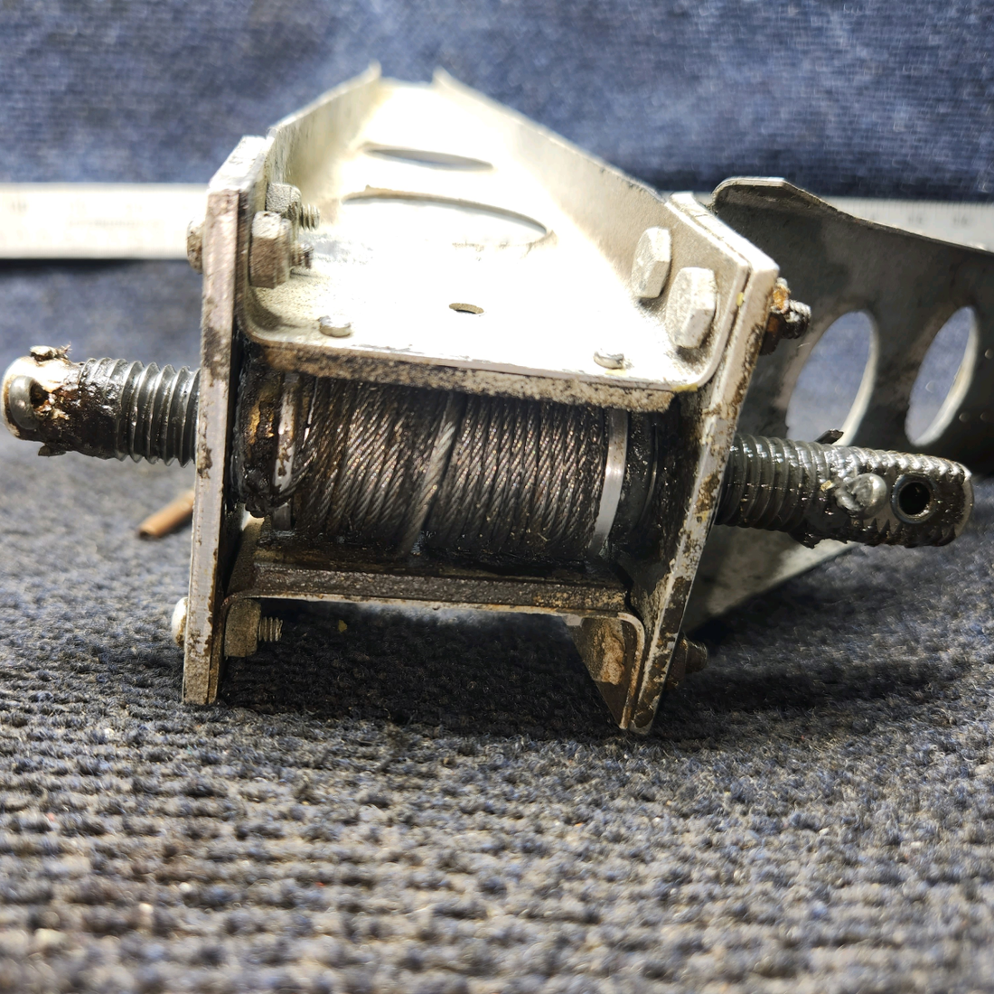 Used aircraft parts for sale, 65244-000, 65245-000, 65246-000 Piper PA28-161 Stabilator Trim Control and Shaft