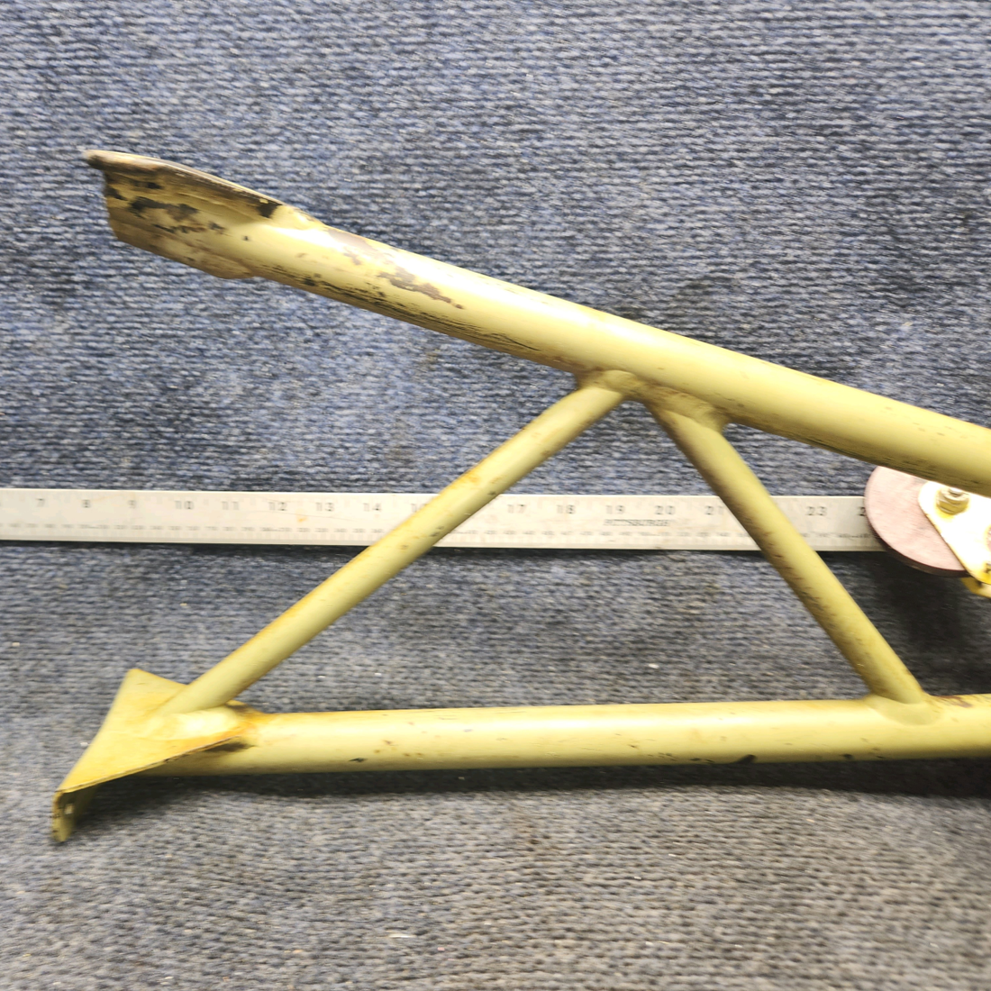 Used aircraft parts for sale, 22697-000 PIPER PA-24-250 Main Spar Center Support Assembly