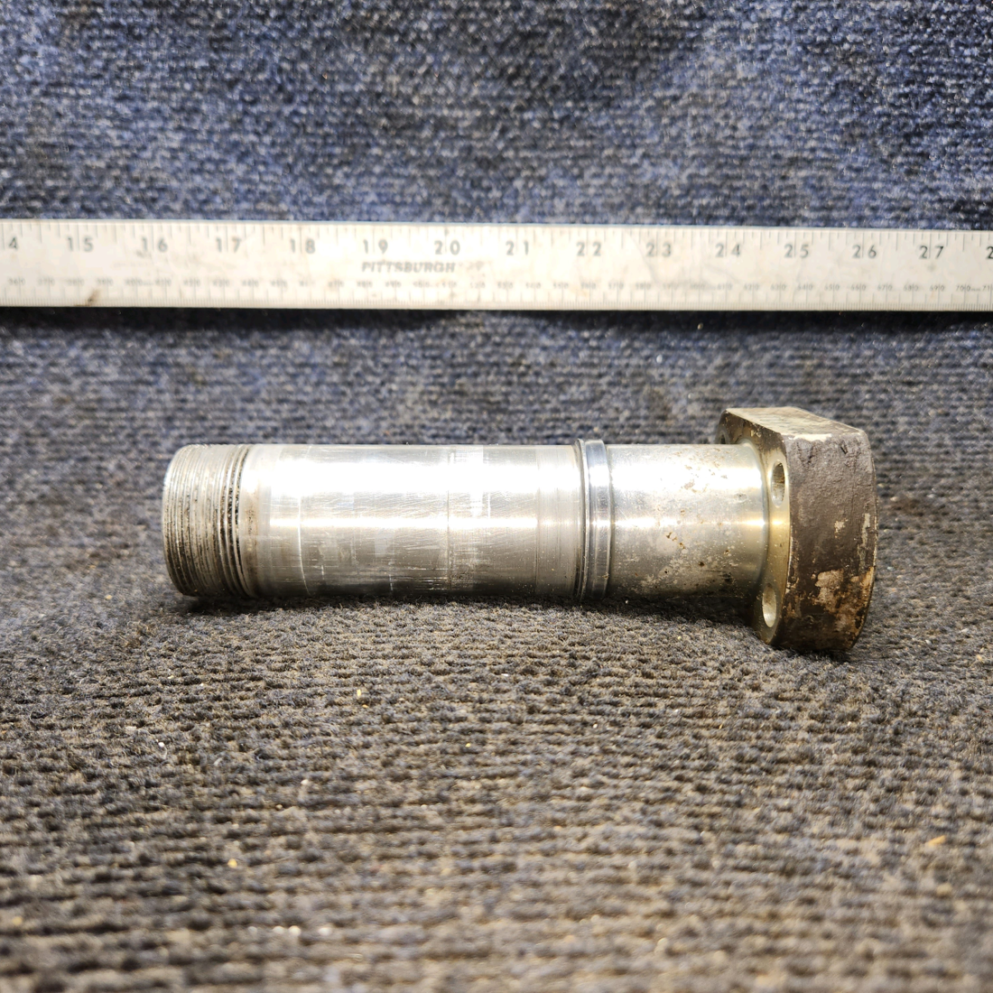 Used aircraft parts for sale, 0541124 cessna 150G Main Landing Gear Axle