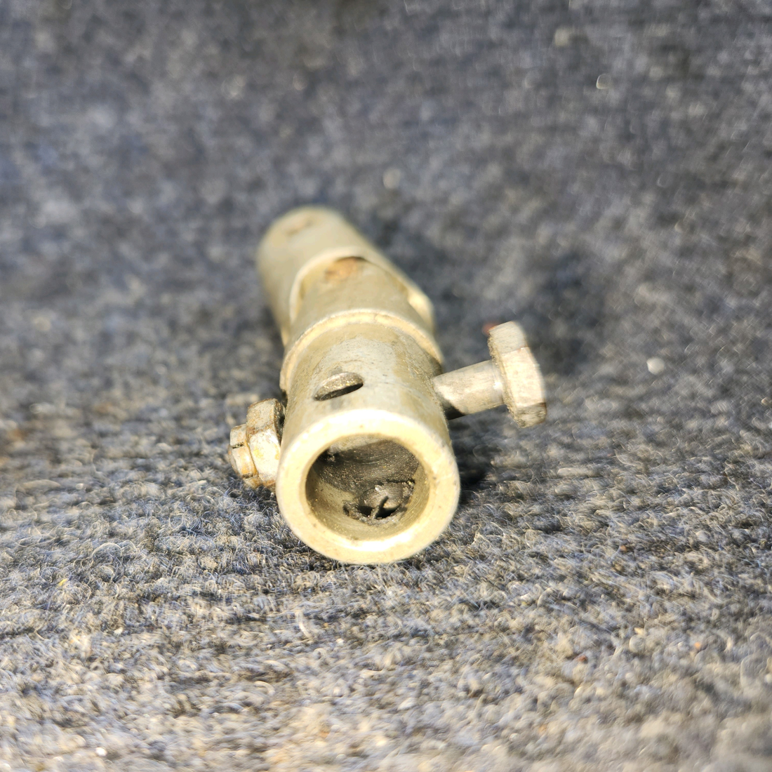 Used aircraft parts for sale, 62834-002 PIPER PA28-140 Universal Joint Assy