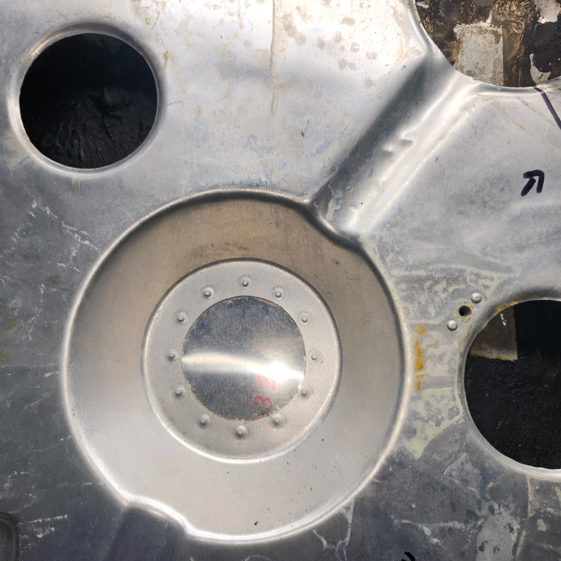 Used aircraft parts for sale, 0711101-33 Cessna 172F Baggage Door Structure