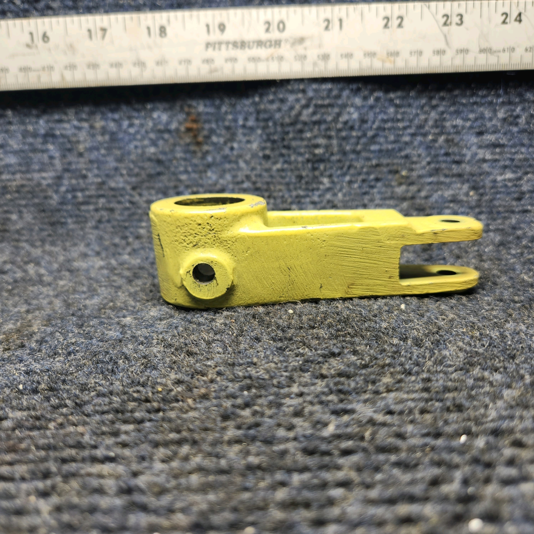 Used aircraft parts for sale, 35-825054-5 Beechcraft F33A NOSE GEAR STEERING TORQUE ARM ASSY