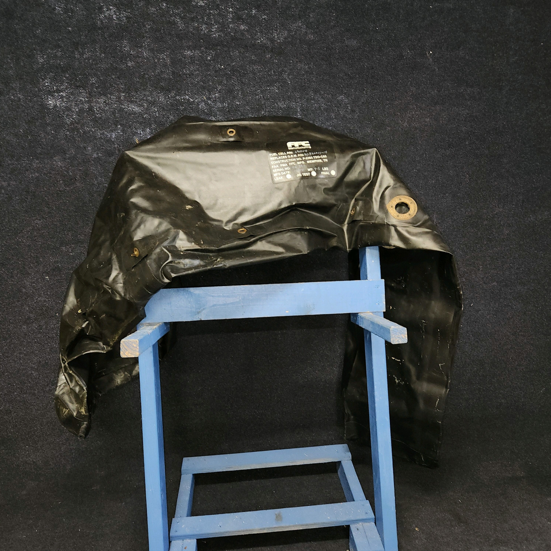 Used aircraft parts for sale, 95-920011-14 BEECHCRAFT 95-55B Auxiliary Fuel Cell - RH – 31 Gallons, MFG 11/2004