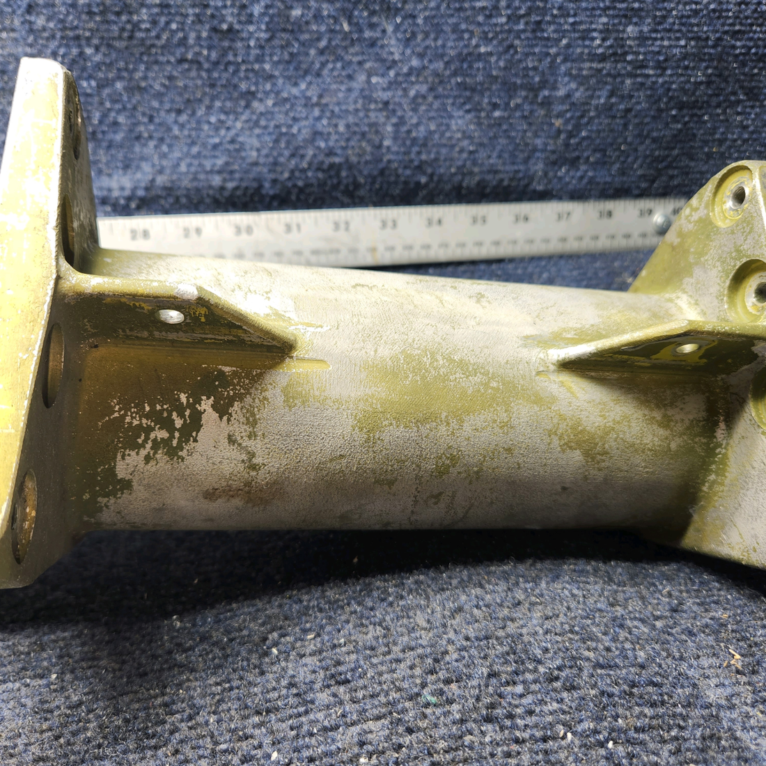 Used aircraft parts for sale, 35644-902 PIPER PA28-140 Main Landing Gear Assy -  LH