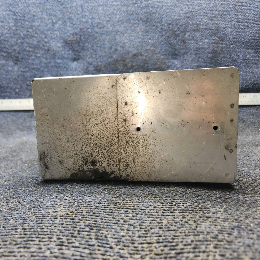 Used aircraft parts for sale, 0713708-1 Cessna 182G Map Compartment Assembly