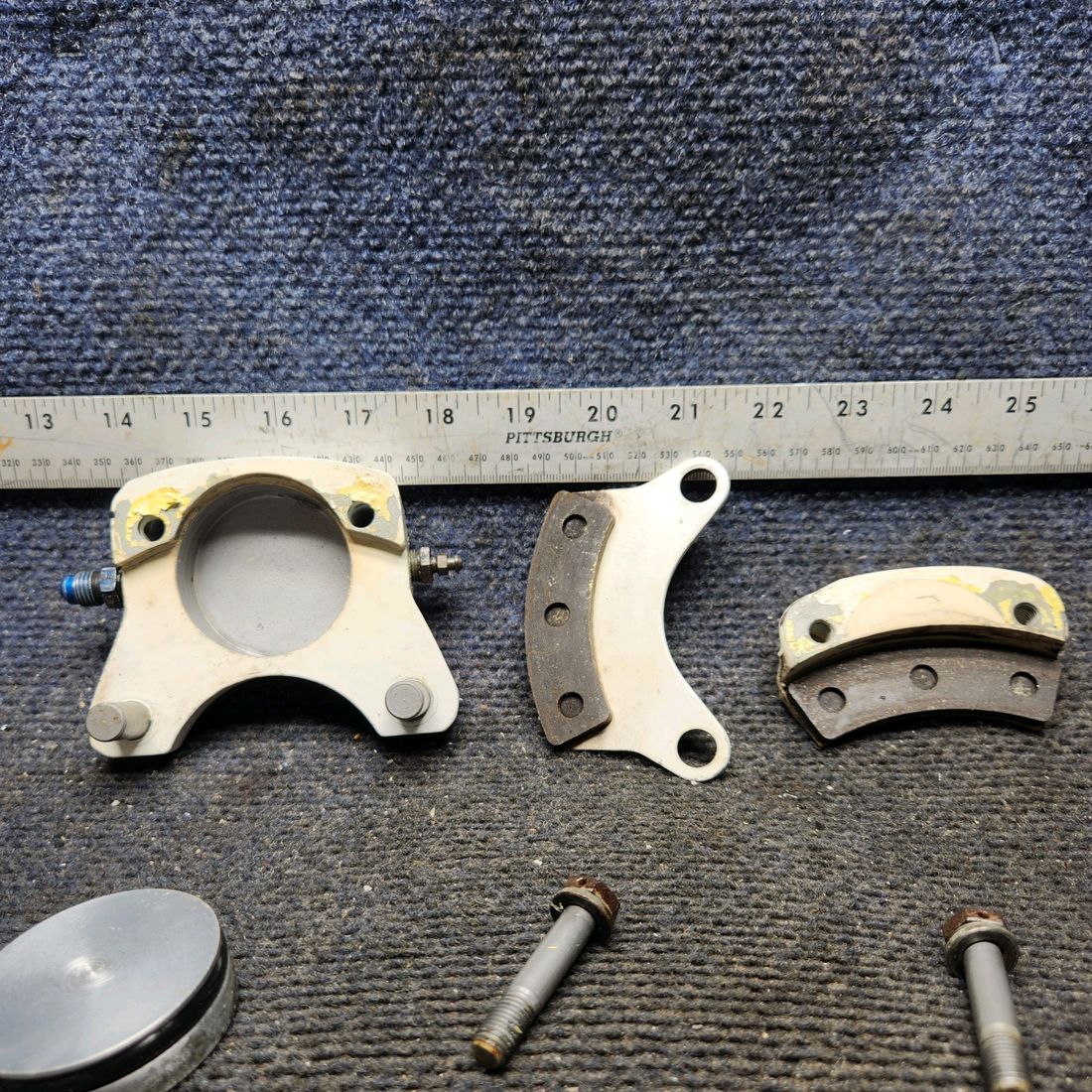 Used aircraft parts for sale, 35-200A Cleveland Beechcraft 35-33 Brake Caliper Assy
