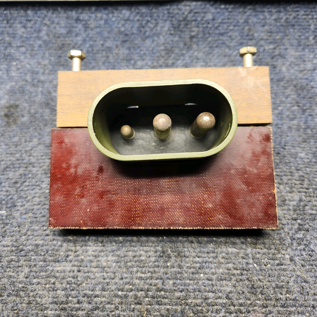 Used aircraft parts for sale, MS3506-1 PIPER PA28-161 Warrior III ANDERSON AIRCRAFT RECEPTACLE 28V