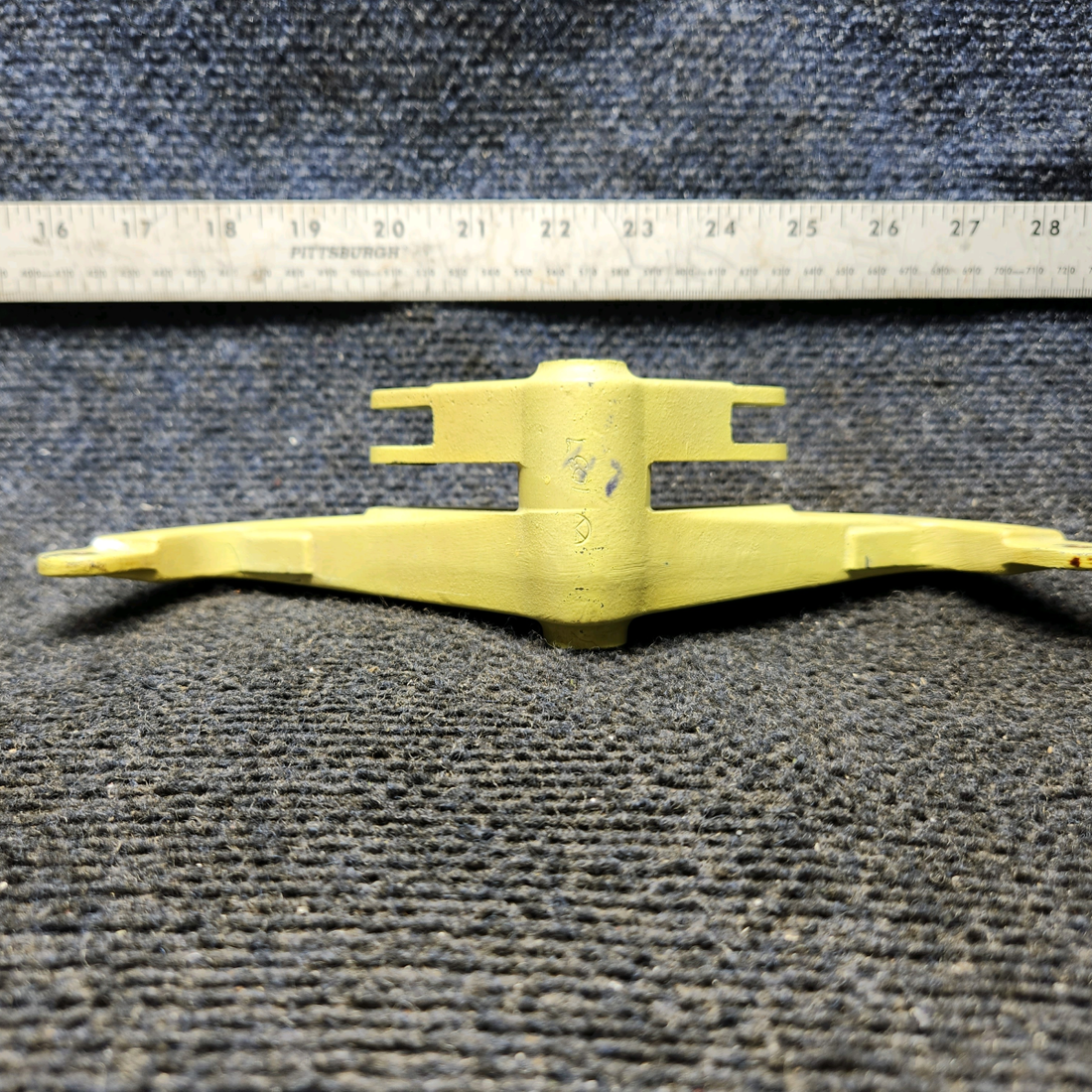 Used aircraft parts for sale, 169-524020-3 Beechcraft C23 SUNDOWNER Aileron Control Arm - LH or RH