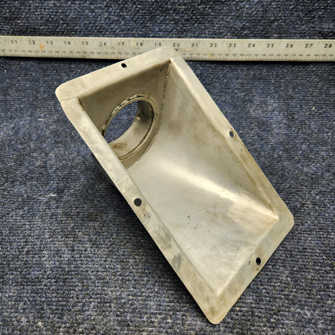 Used aircraft parts for sale, 2452011-7 CESSNA C172RG AIR FILTER DUCT ASSY