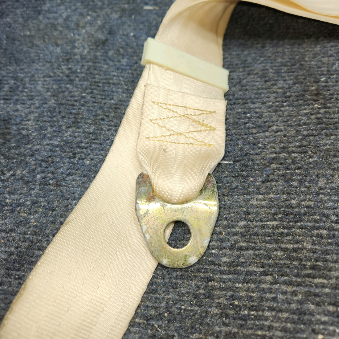 Used aircraft parts for sale, BE-2006 Beechcraft A24R Seatbelt Clear Beige "SEE PHOTOS FOR DETAILS"