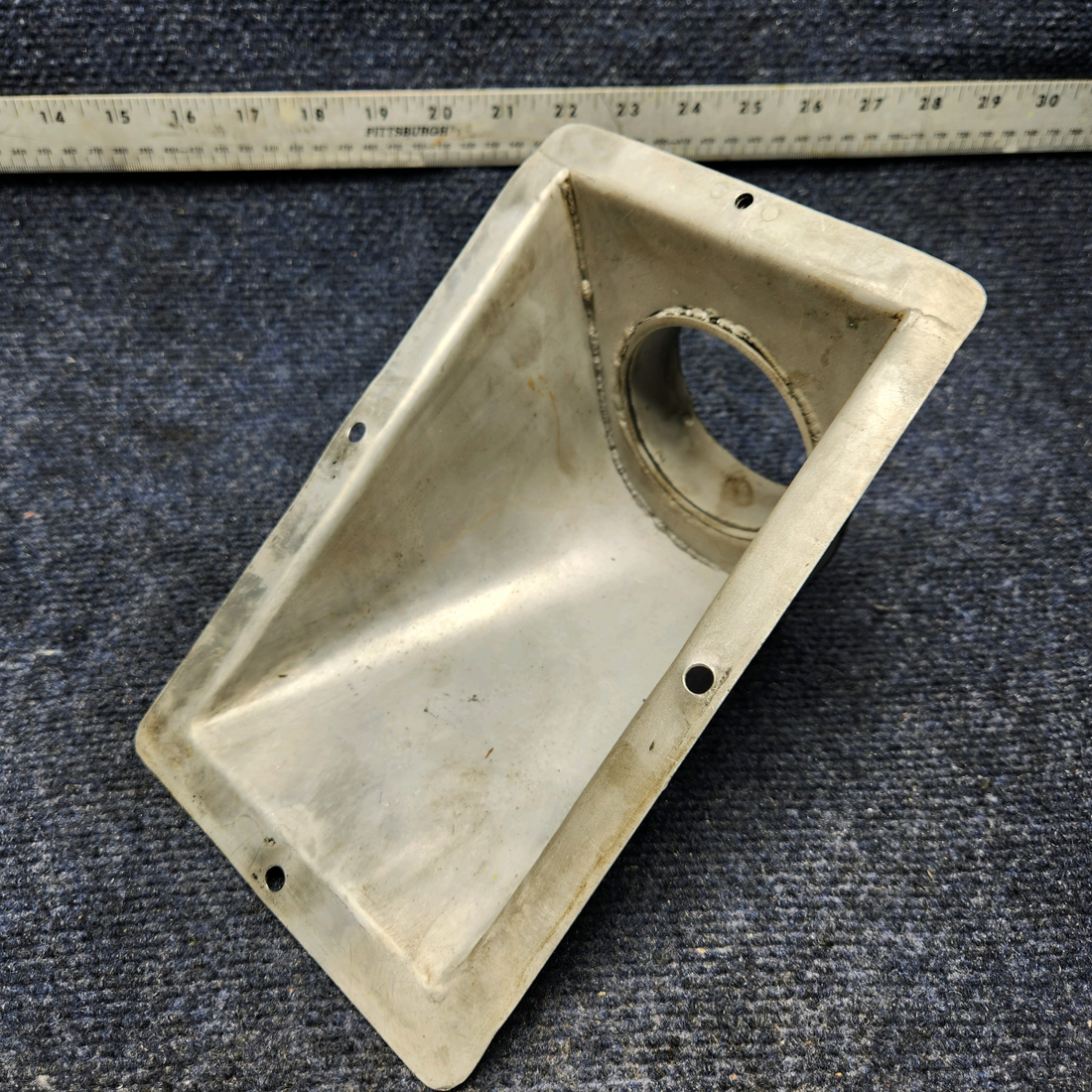Used aircraft parts for sale, 2452011-7 CESSNA C172RG AIR FILTER DUCT ASSY