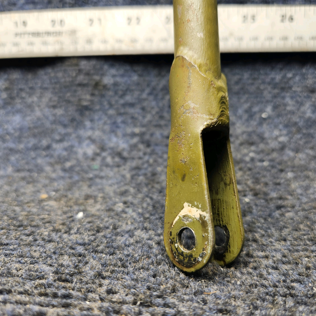 Used aircraft parts for sale, 2413057-1 Cessna 172RG Bellcrank To control Elevator
