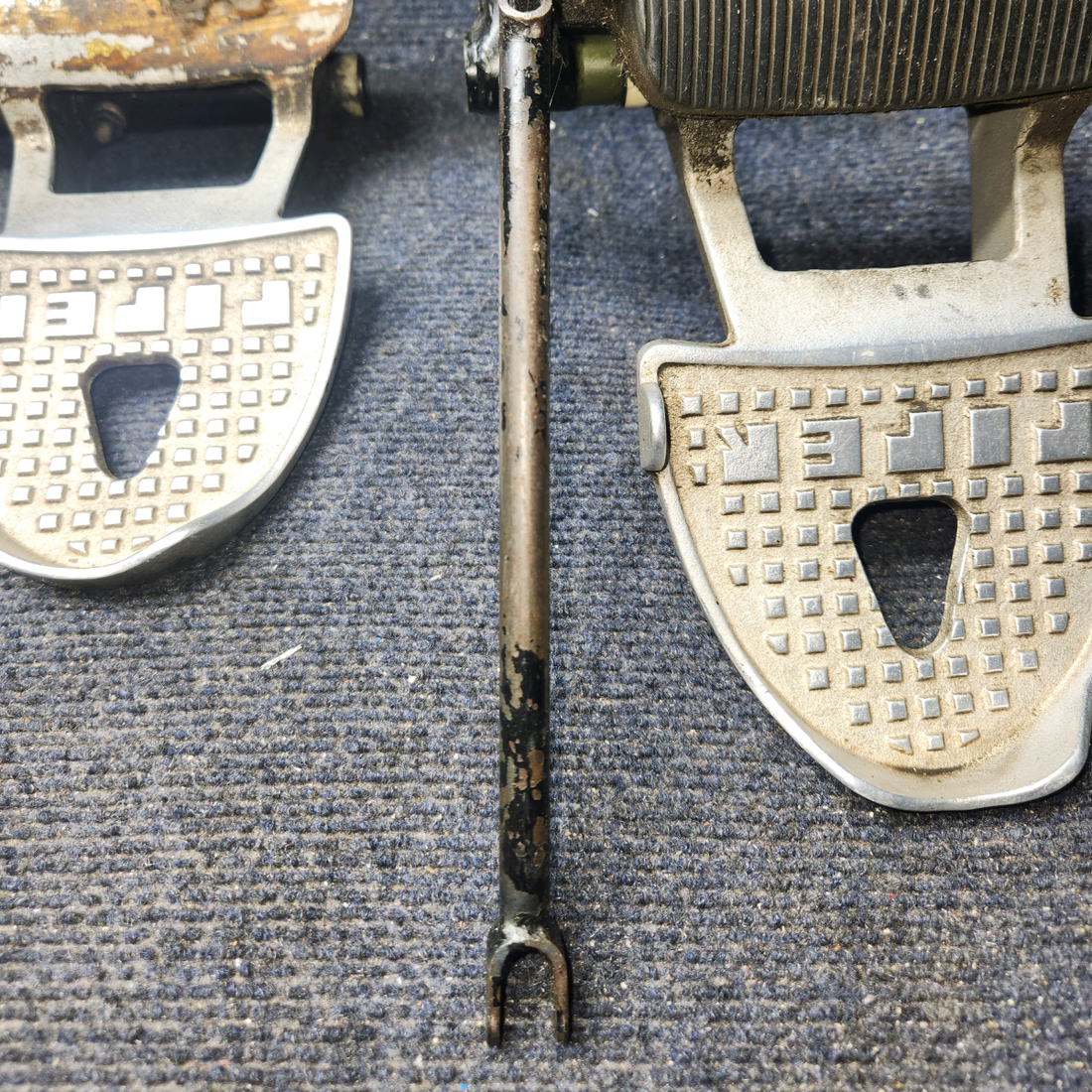 Used aircraft parts for sale, 63459-019 Piper PA28-161 Toe Brake Pedal Assy