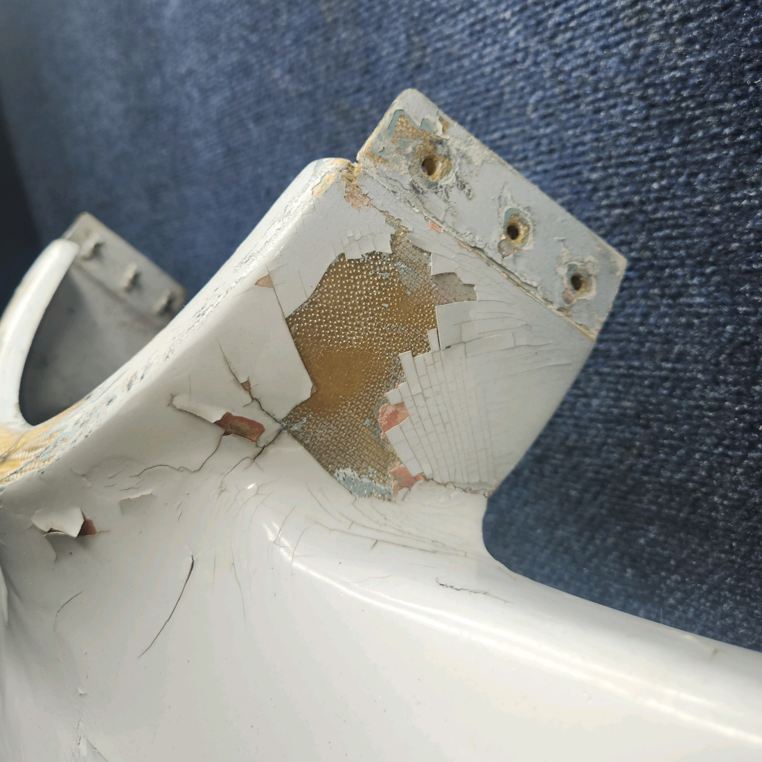 Used aircraft parts for sale, 0552019-23 cessna 172N Lower Nose Cap Assembly
