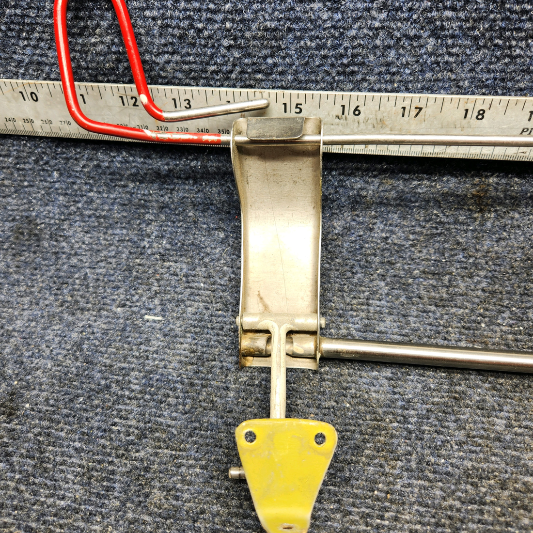 Used aircraft parts for sale, 002-430055-2 Beechcraft F33A OPENABLE WINDOW LATCH ASSEMBLY RH