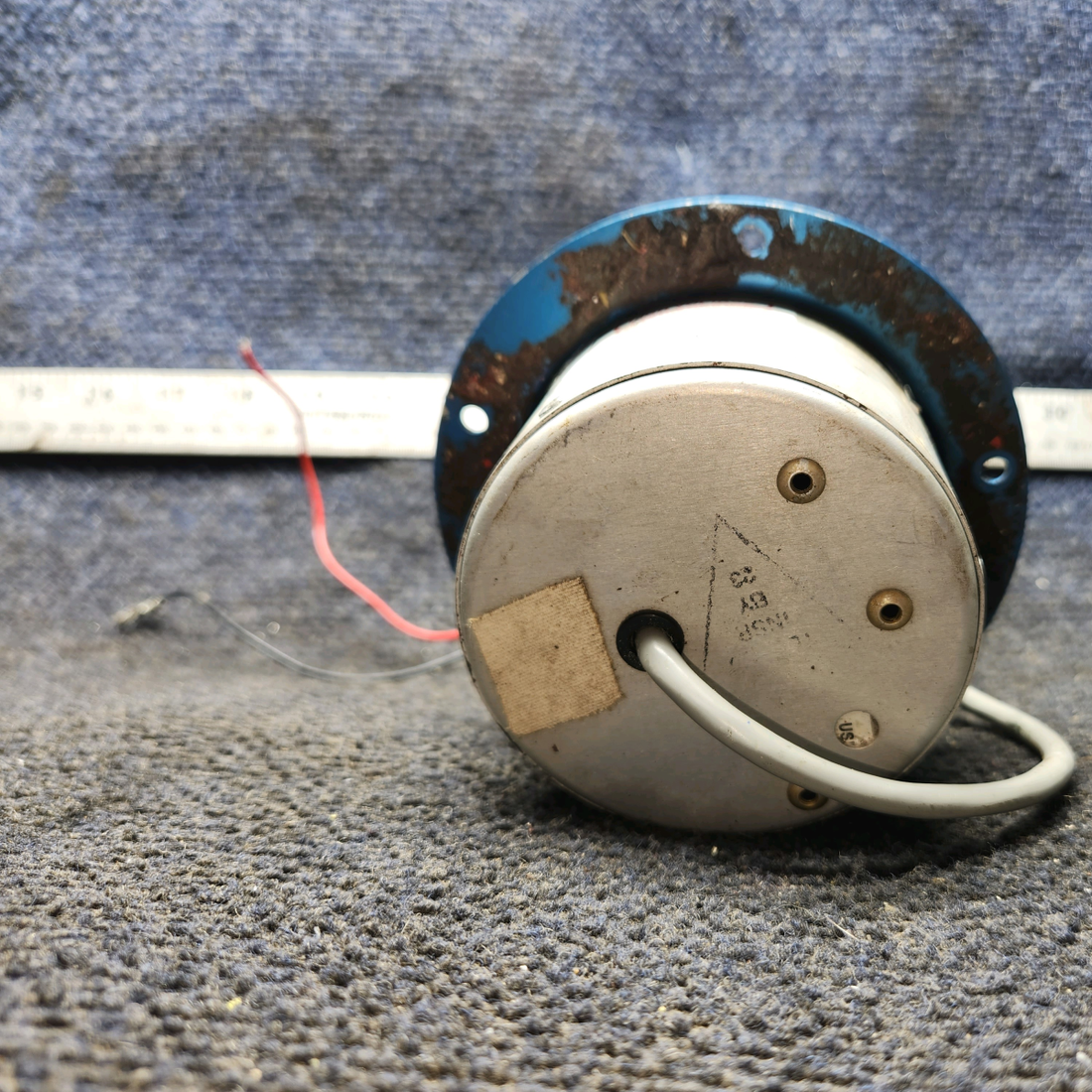 Used aircraft parts for sale, 01-0770029 Whelen HRCFA-14/28 cessna 150G Self-Contained Strobe Beacon