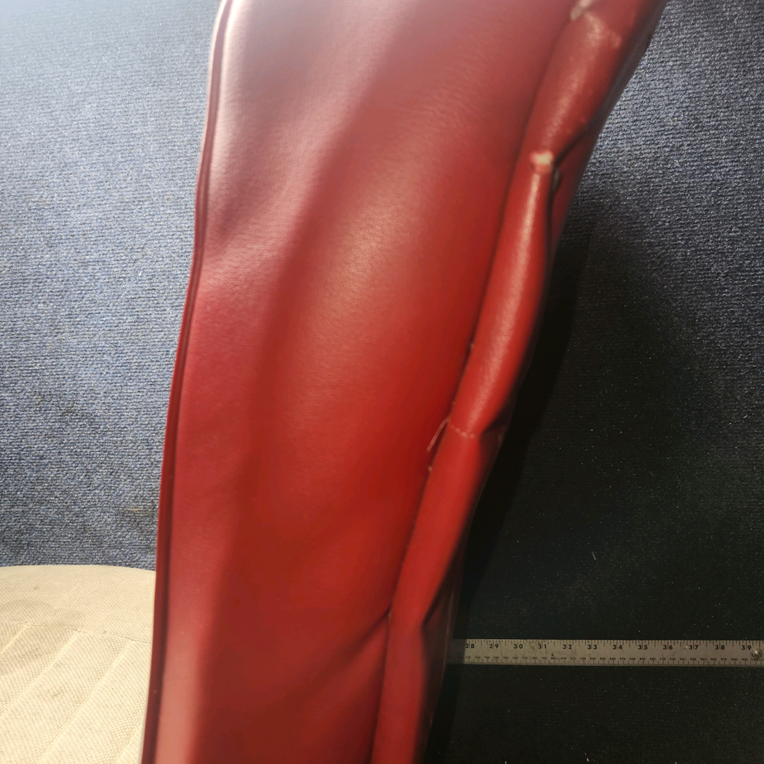 Used aircraft parts for sale, 0400118-65 cessna 150G Seat – LH (Pilot)