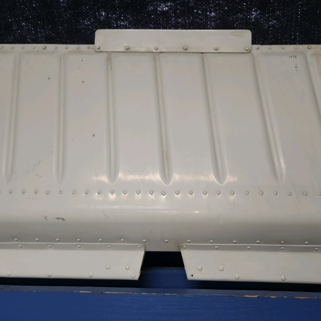 Used aircraft parts for sale, 33-130000-44 BEECHCRAFT 95-55B Aileron Assembly RH