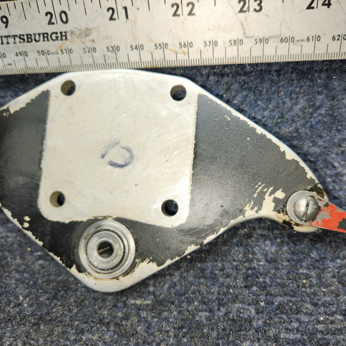 Used aircraft parts for sale, 0534122-1 CESSNA 172K BELLCRANK ASSEMBLY