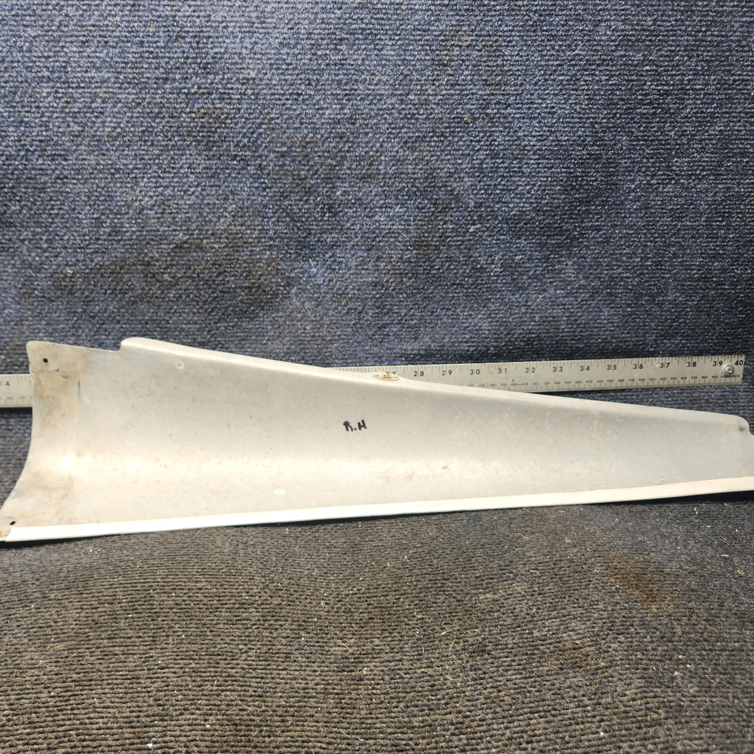 Used aircraft parts for sale, 0530010-5 cessna 172N Horizontal Stabilizer Fairing- LH