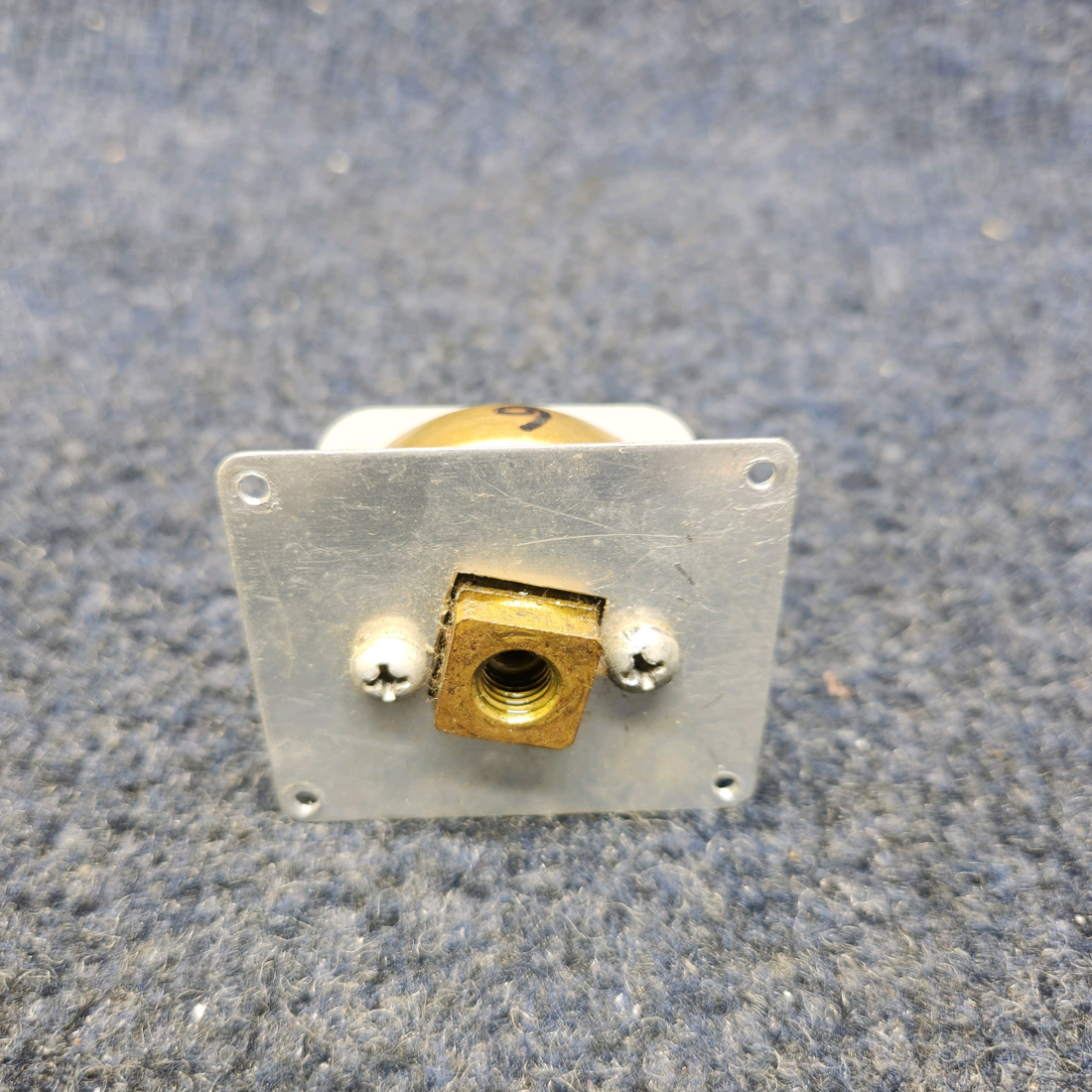 Used aircraft parts for sale, 1508199 BEECHCRAFT F35 OIL PRESS INDICATOR