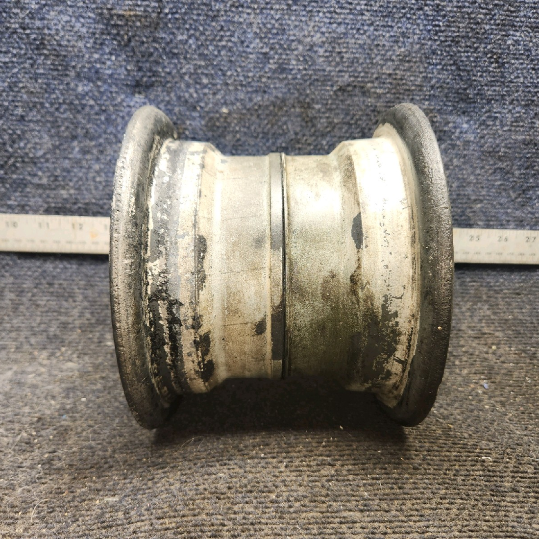 Used aircraft parts for sale, 551-764 piper PA-28-181 Main Wheel Assembly