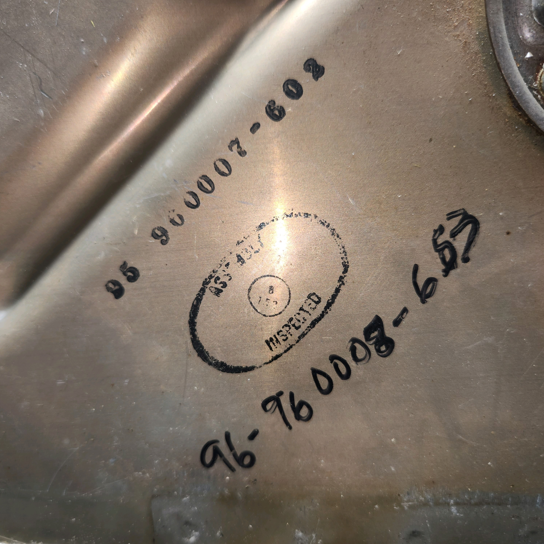 Used aircraft parts for sale, 96‑960008‑653 BEECHCRAFT 95-55B Anti-Ice Alcohol Tank Assembly