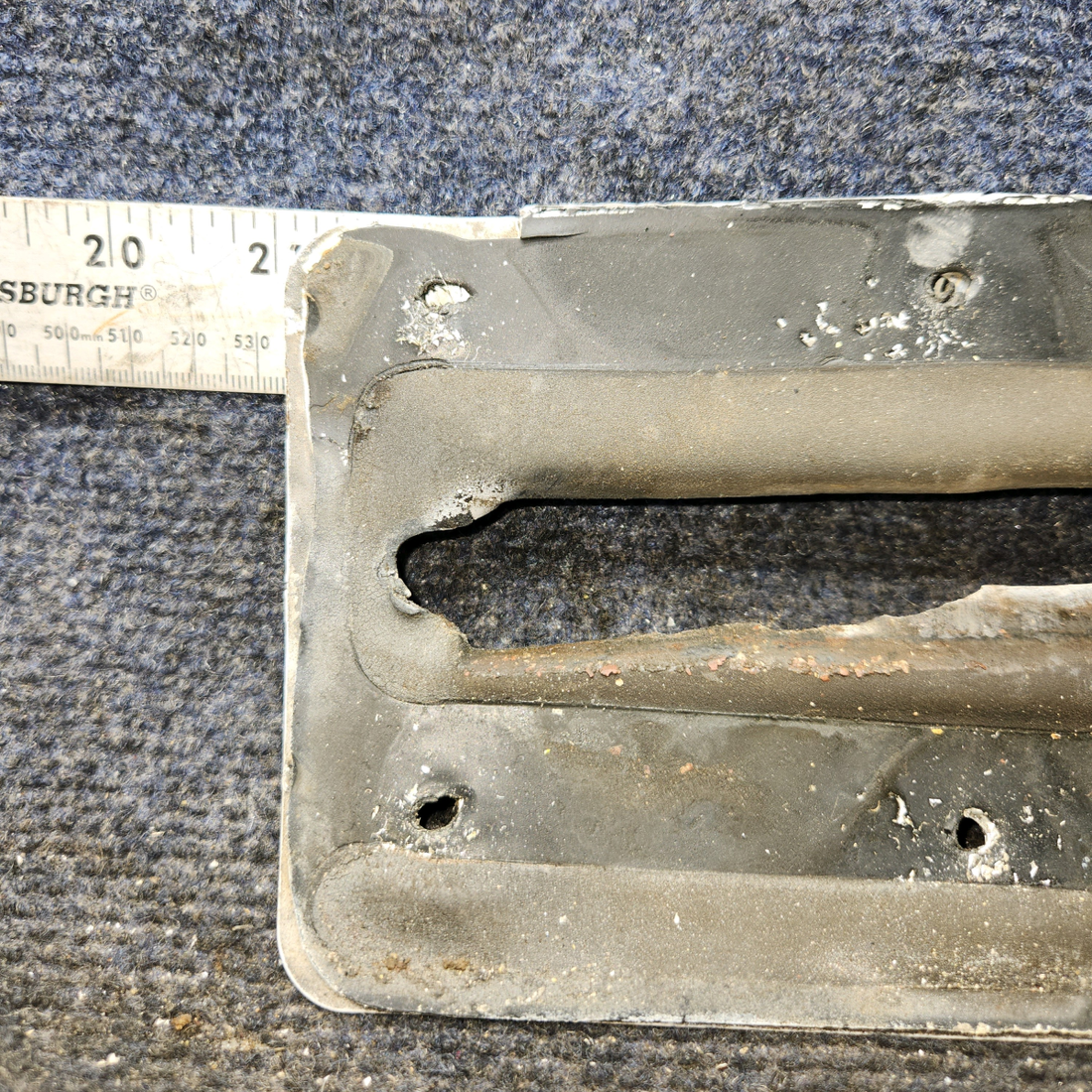 Used aircraft parts for sale, 0511071-3, 0511072-1 Cessna 172E Landing Gear Fillet Plate, LH with Seal