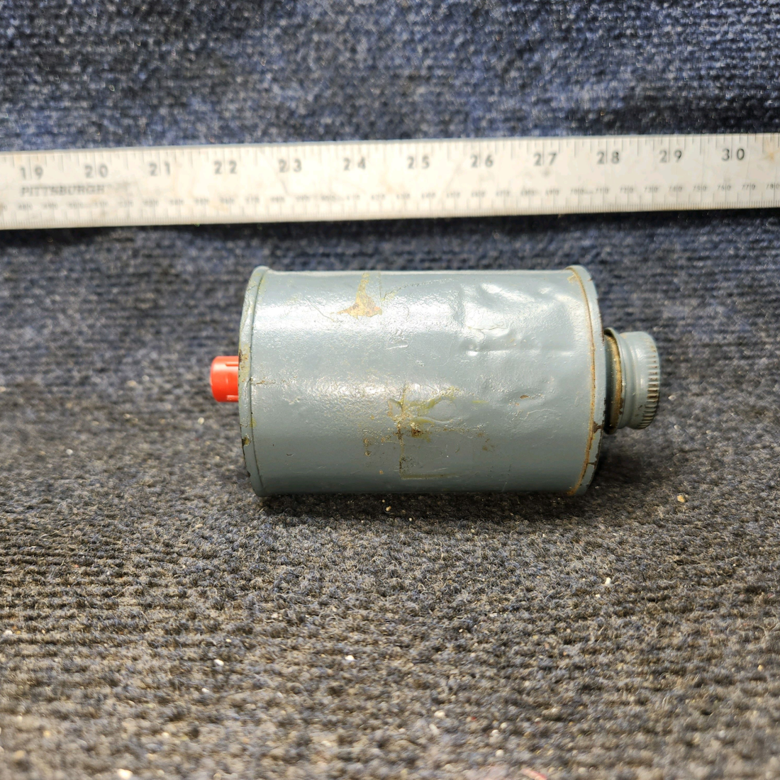 Used aircraft parts for sale, 35-815180 BEECHCRAFT F35 Hydraulic Reservoir Assembly