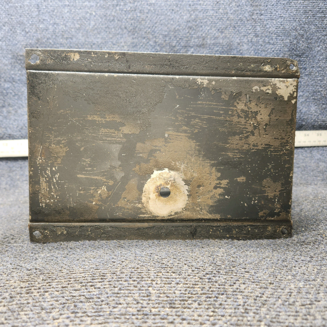 Used aircraft parts for sale, 63888-000 PIPER PA28-140 Battery Box w/ Lid