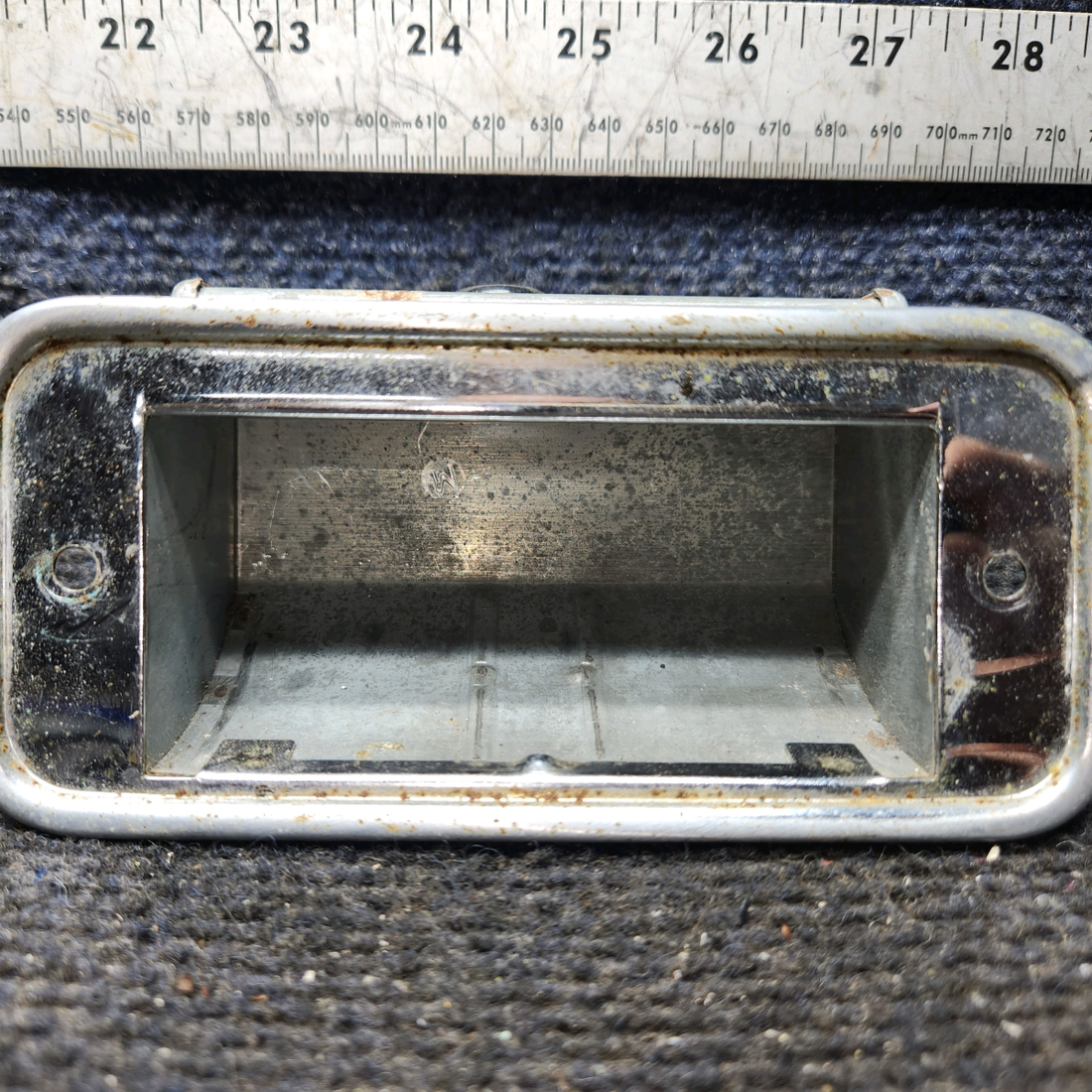 Used aircraft parts for sale, 35-534242 Beechcraft 35-33 Ash Tray
