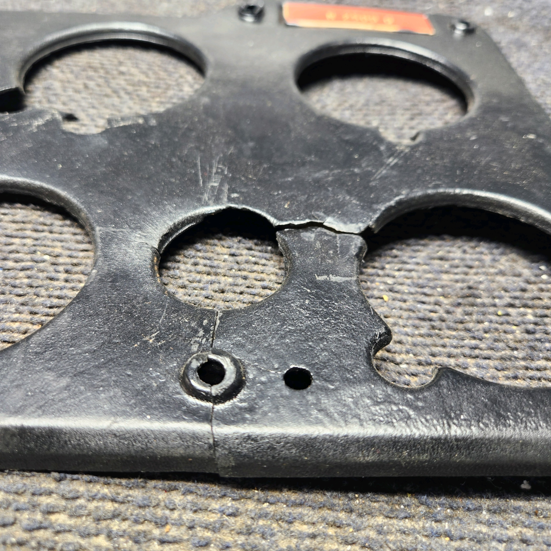 Used aircraft parts for sale, 0413434-1 cessna 150G Instrument Panel Cover – Left Shock Mount