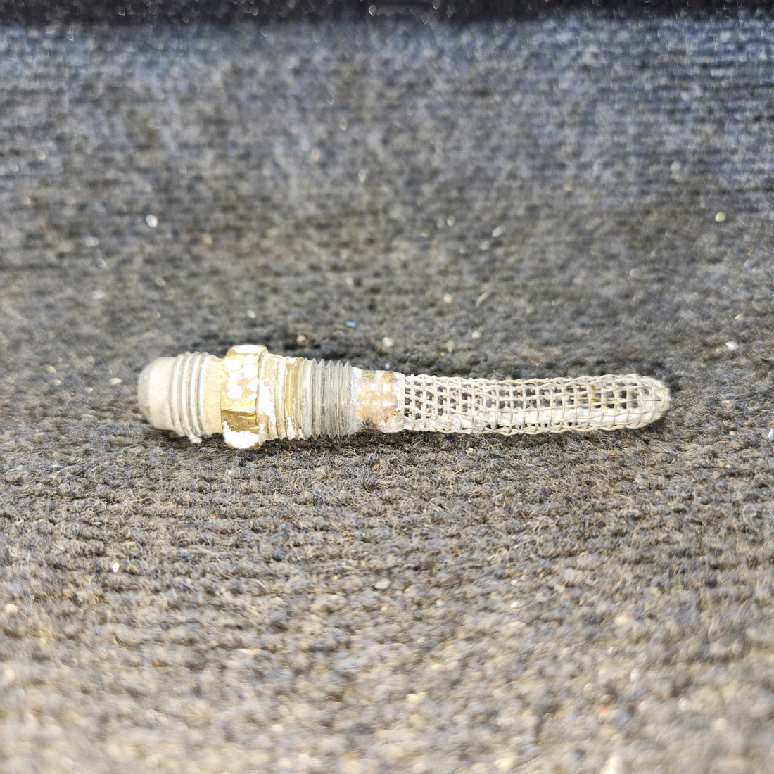Used aircraft parts for sale, 0422130 Cessna 172E Fuel Tank Strainer (Finger Screen)