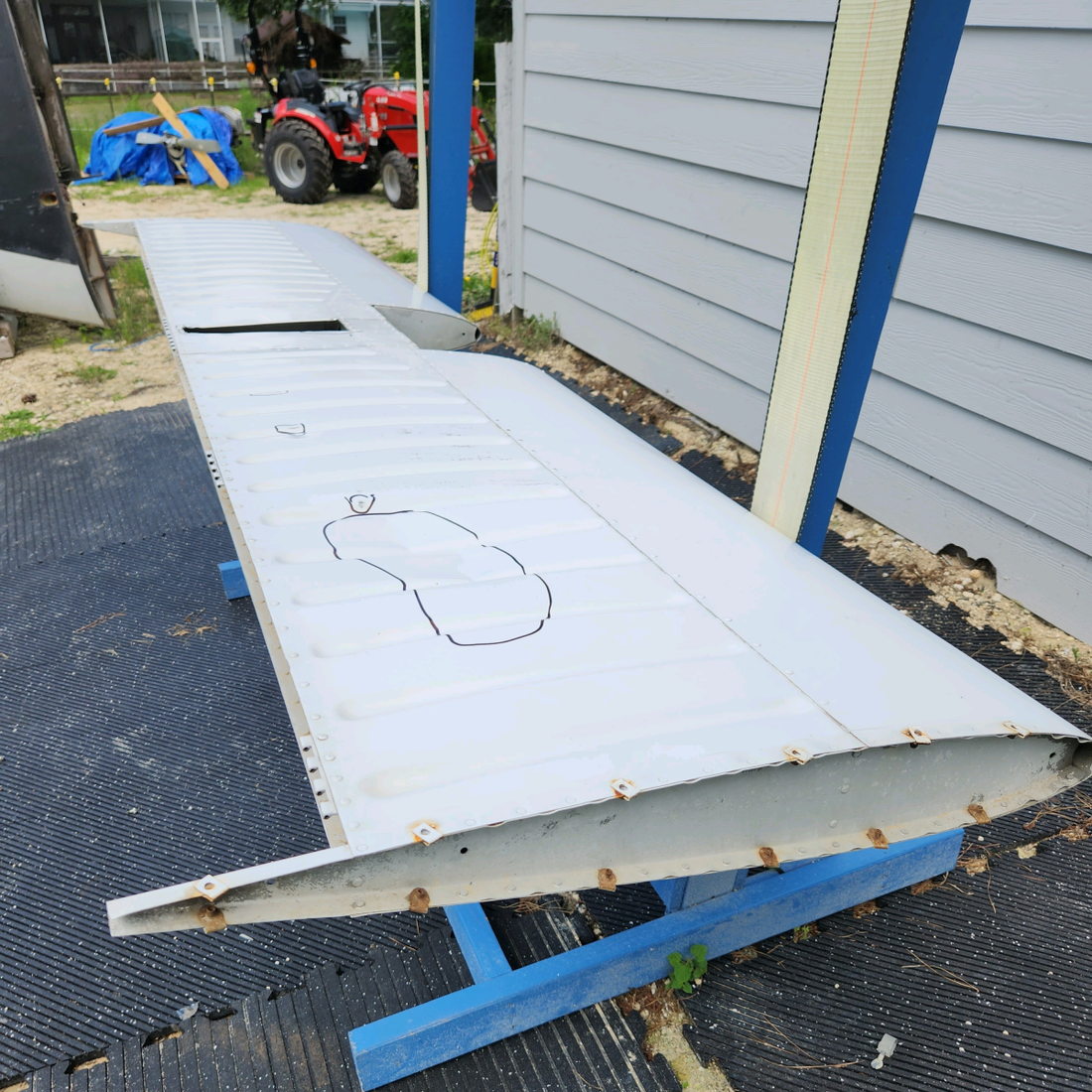 Used aircraft parts for sale, 38400-003 Piper PA32RT-300 HORIZONTAL STABILATOR ASSEMBLY SEE PHOTOS