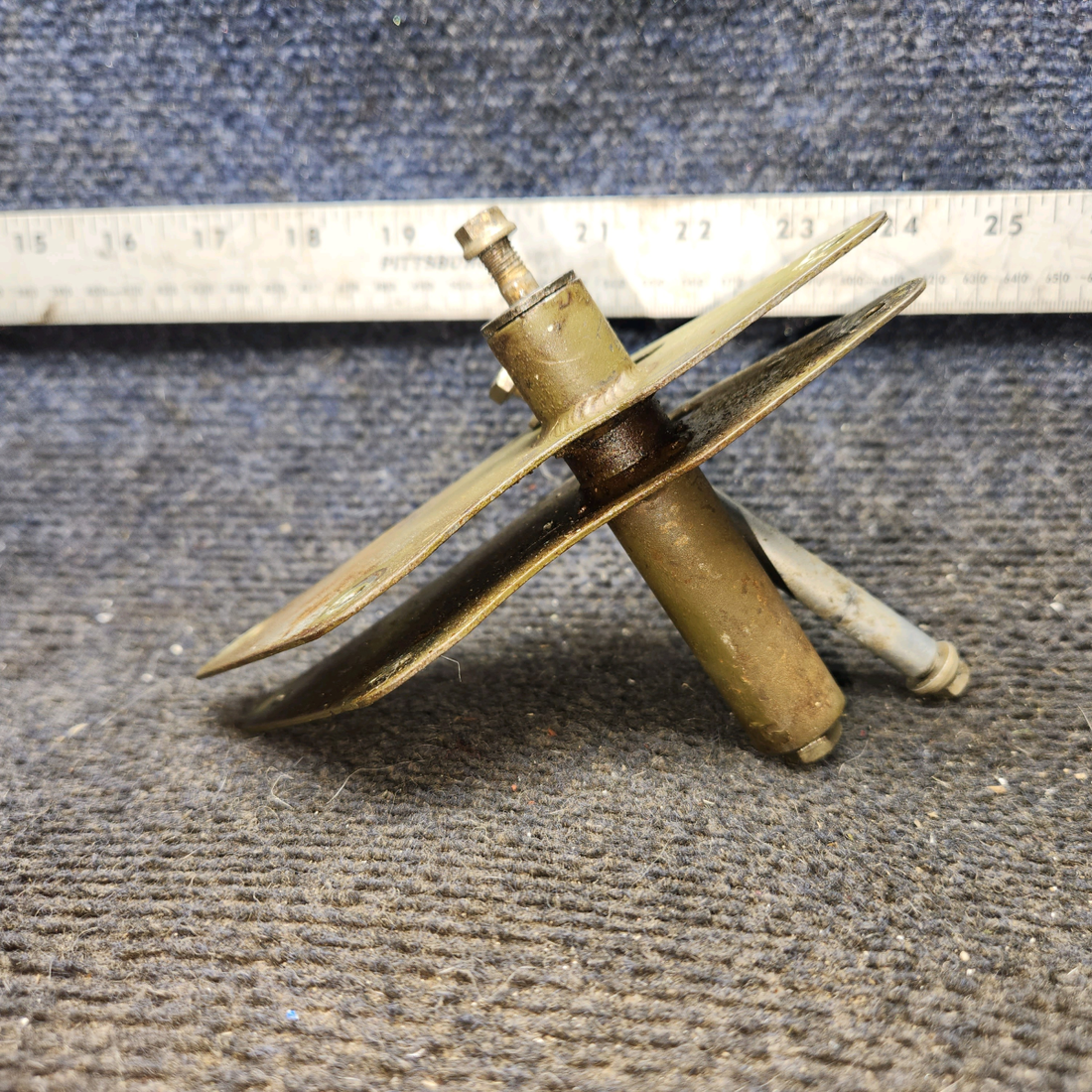 Used aircraft parts for sale, 0523223-1 cessna 172N Aileron Bellcrank Assembly – LH