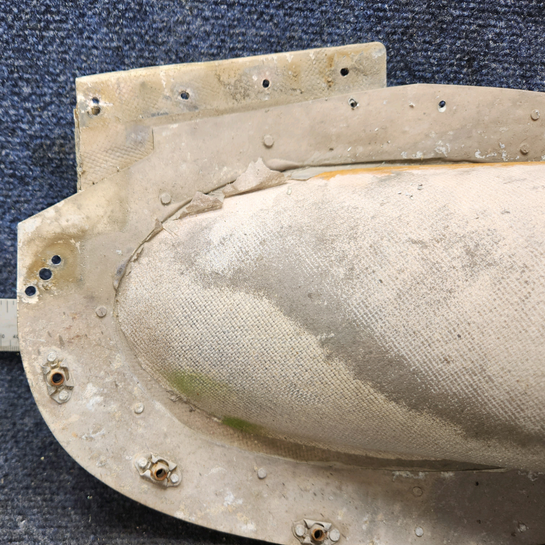 Used aircraft parts for sale, 2452006-21 Cessna 172RG Landing Light Housing Assy - LH