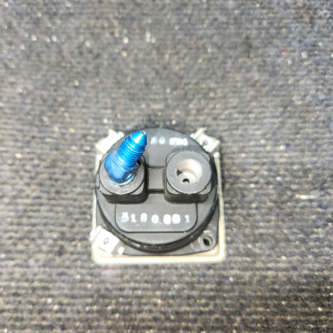 Used aircraft parts for sale, 51414-1 Cessna Cessna 182G Suction Gauge
