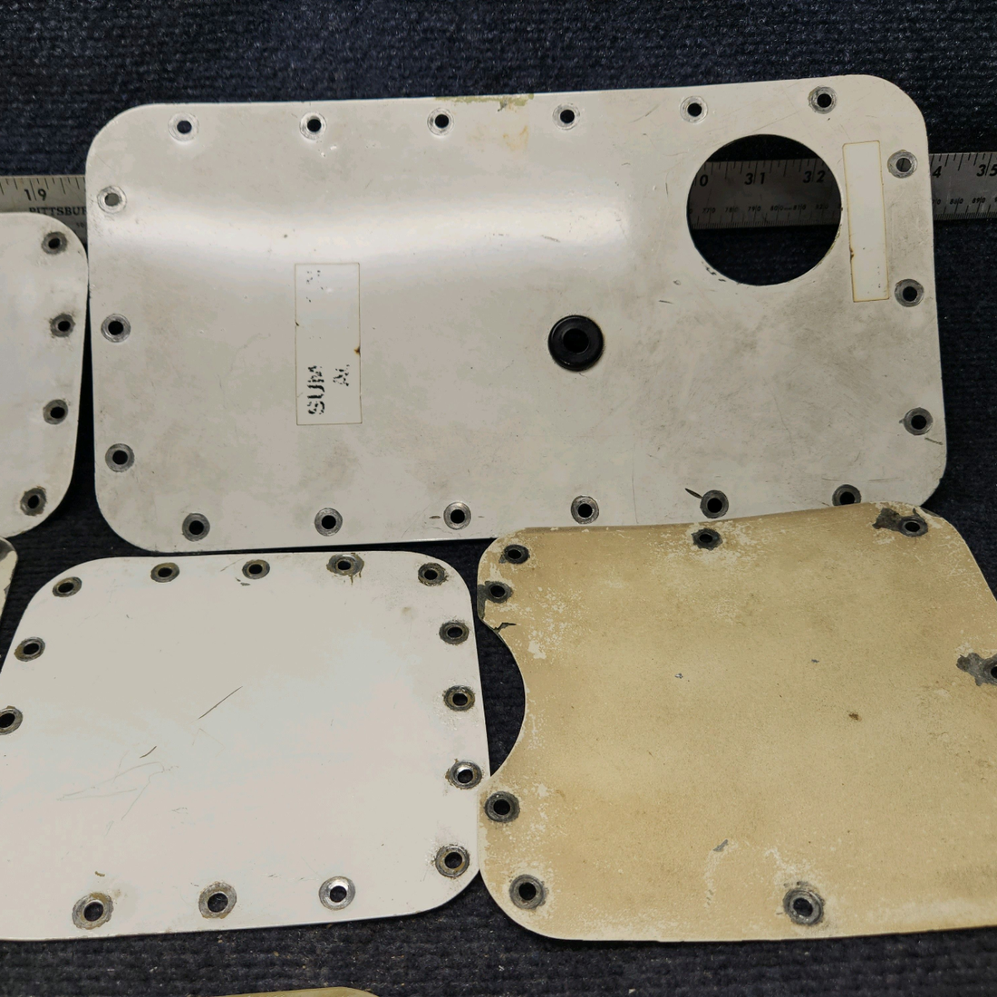 Used aircraft parts for sale, Cover Plate Piper Beech A23R / A24R Sierra Beechcraft A24R Lot Cover Plate