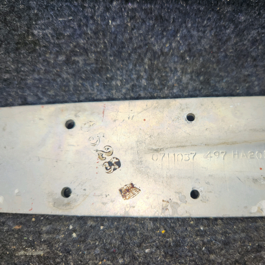 Used aircraft parts for sale, 0711037-497 Cessna Upper Door Hinge