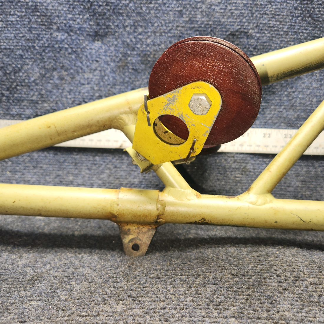 Used aircraft parts for sale, 22697-000 PIPER PA-24-250 Main Spar Center Support Assembly