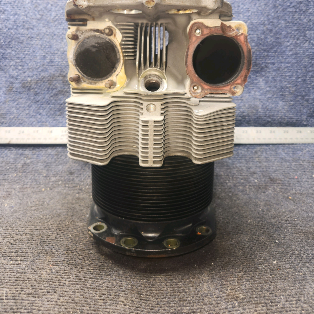 Used aircraft parts for sale, SA47000S-A1 Superior O-470 Cessna 182G Engine Cylinder