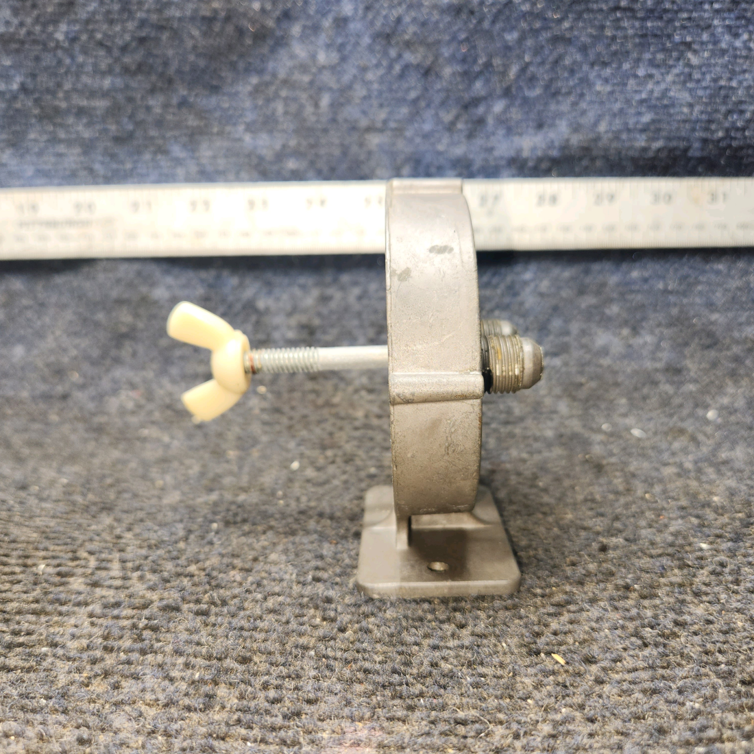 Used aircraft parts for sale, C29450I-0102 Cessna 172F Vacuum Filter Bracket Assembly