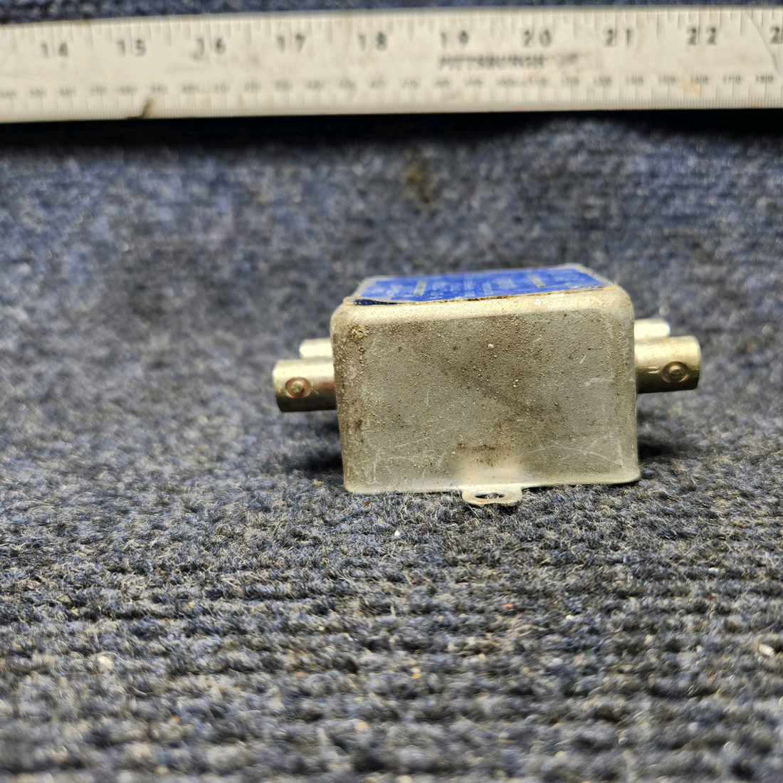 Used aircraft parts for sale, AD-9 Antenna Development Engineering DUAL NAV-GLIDESLOPE ANTENNA COUPLER