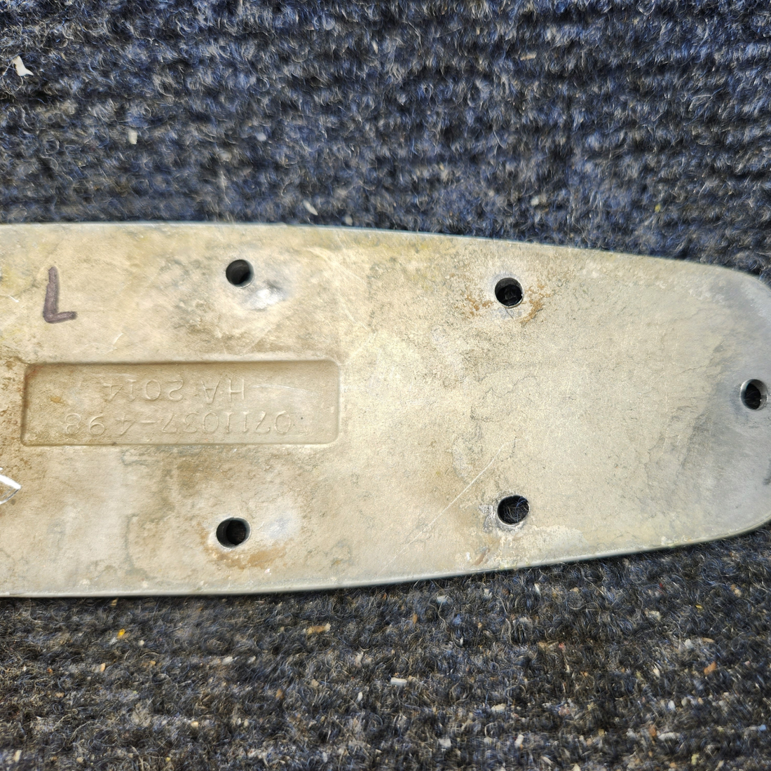 Used aircraft parts for sale, 0711037-19, 0711037-21 Cessna 182G Cabin Door Hinge Assembly Lower LH