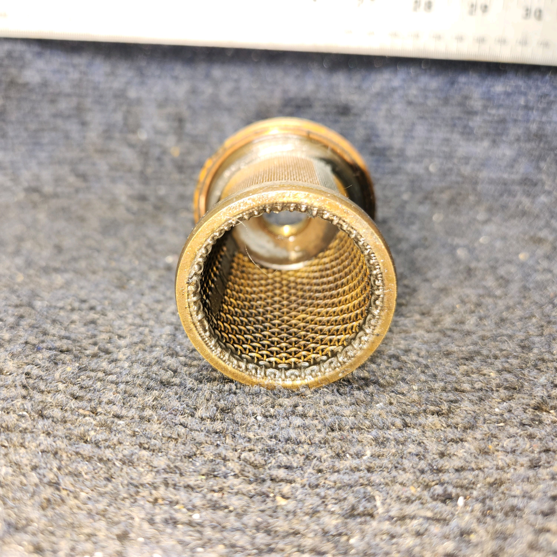 Used aircraft parts for sale, 530003 Continental O-300-D Cessna 172F Screen Assy Oil Pressure