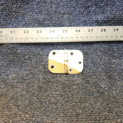 Used aircraft parts for sale, 0511280-4 Cessna 172 Cabin Door Hinge Assembly Lower RH W/ Pin